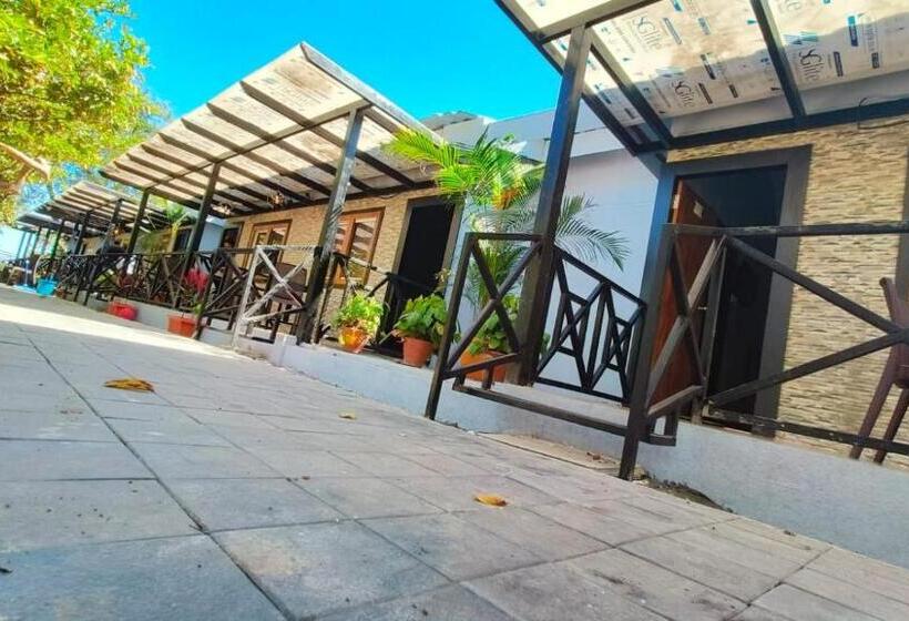 Номер Стандарт Вид на Сад, Raghunandan Resort