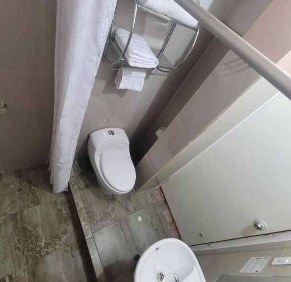 اتاق استاندارد, Ayllu B&b Ollantaytambo
