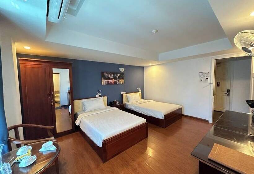 اتاق لوکس, A25 Hotel  137 Nguyễn Du   đà Nẵng