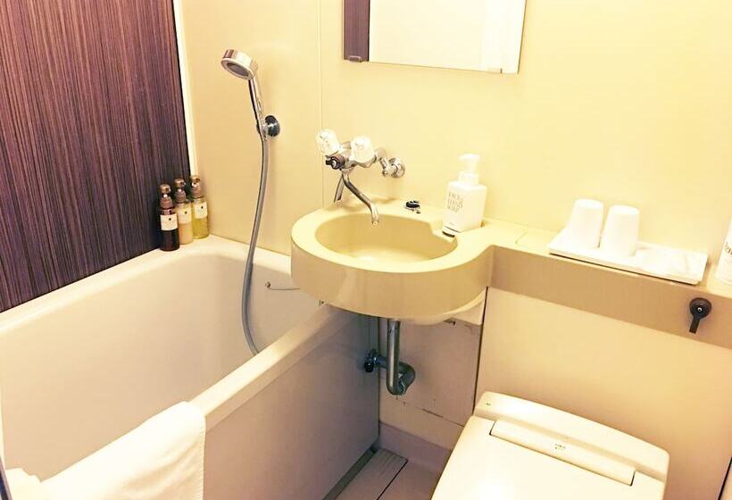 Трехместный Номер Deluxe, Mystays Uenoiriyaguchi
