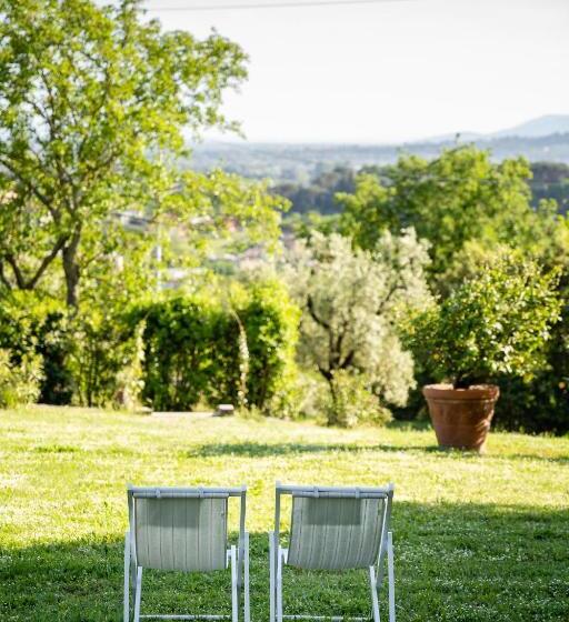 带景观的三人标准房间, Agriturismo Bellandi