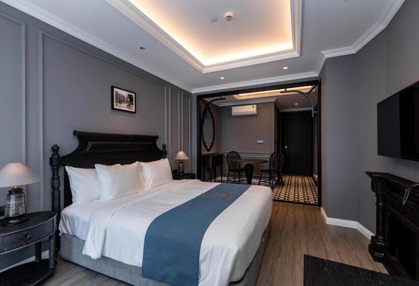 استودیو استاندارد با بالکن, Kim Minh Boutique
