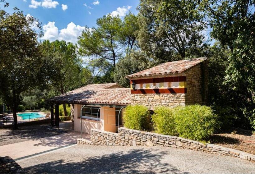 Номер Deluxe с Балконом, Comorebi Provence