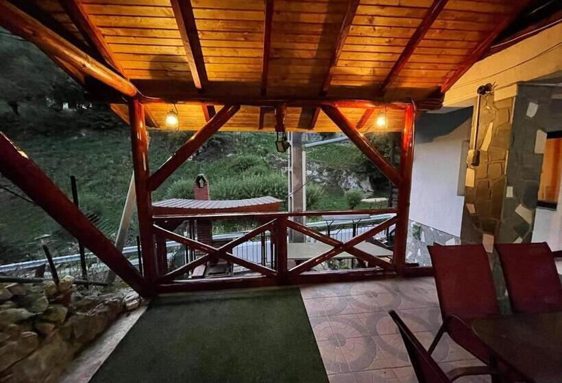 اتاق استاندارد, Vila Maria Dambovicioara
