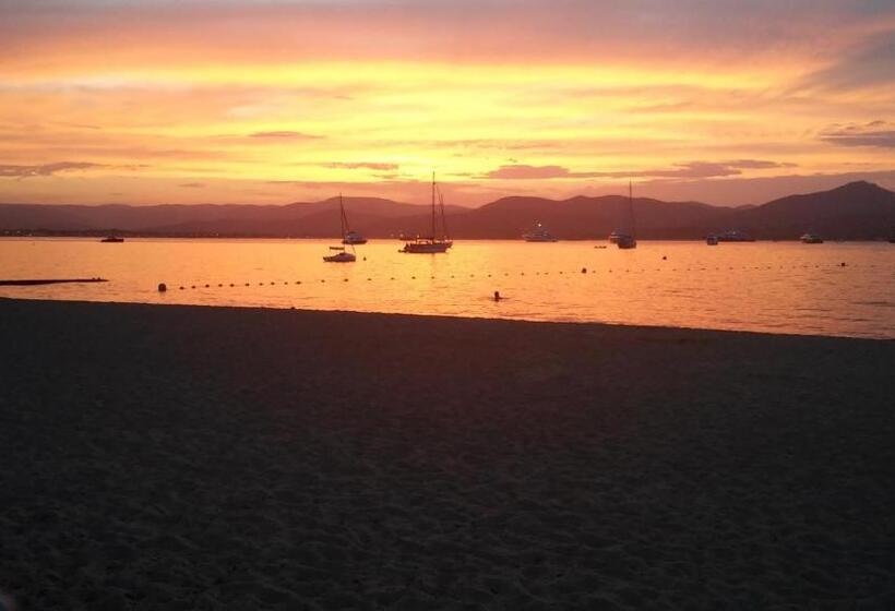 풀장 전망 디럭스 룸, Villa Playa Del Sol  B4