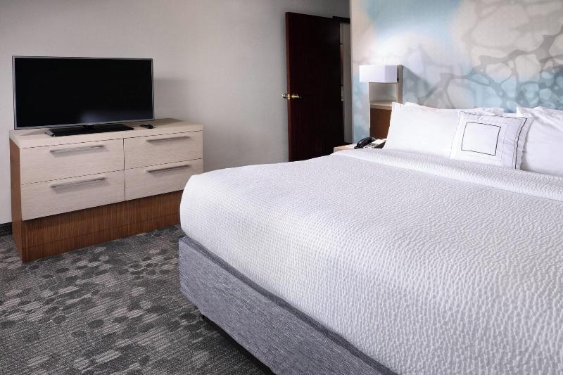 سوئیت با تخت بزرگ, Courtyard By Marriott Houston Northwest