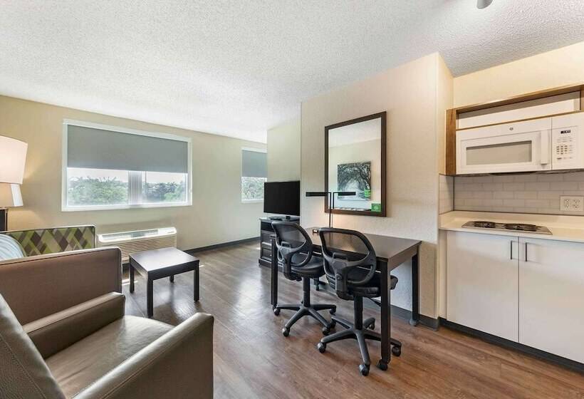 Студия Deluxe, Extended Stay America Premier Suites  Miami  Airport  Doral  25th Street