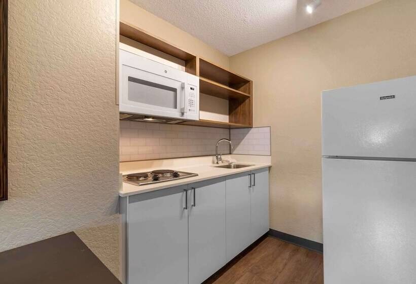 Студия Superior, Extended Stay America Premier Suites  Miami  Airport  Doral  25th Street
