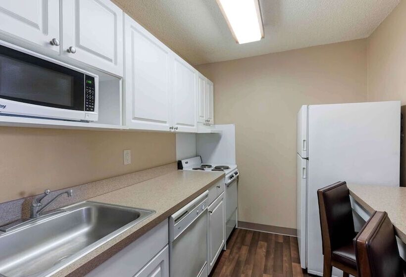 Студия Deluxe, Extended Stay America Suites Fort Worth  Southwest