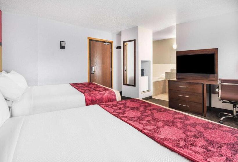 Студия Стандарт, Ramada By Wyndham Keystone Near Mt Rushmore