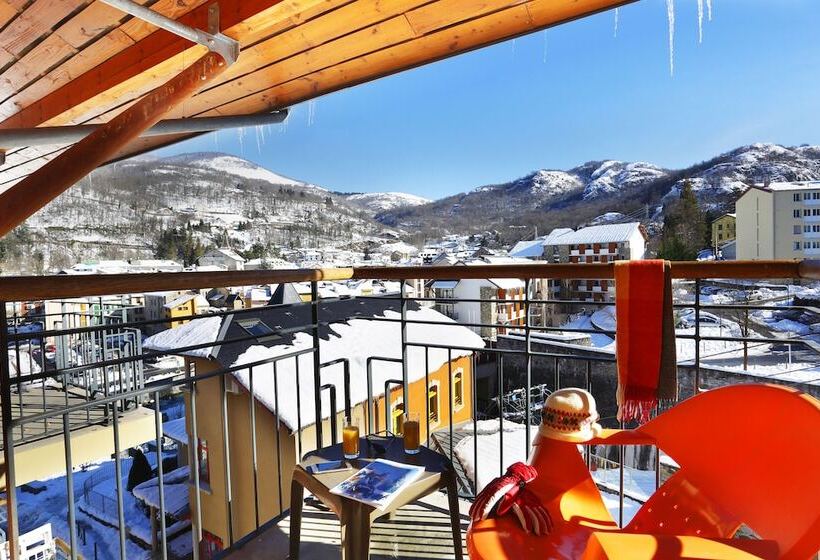 Апартаменты 2 Спальни, Residence Nemea Les Grands Ax