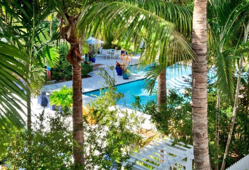 וילת 3 חדרי שינה, נוף לגינה, Parrot Key Hotel & Villas