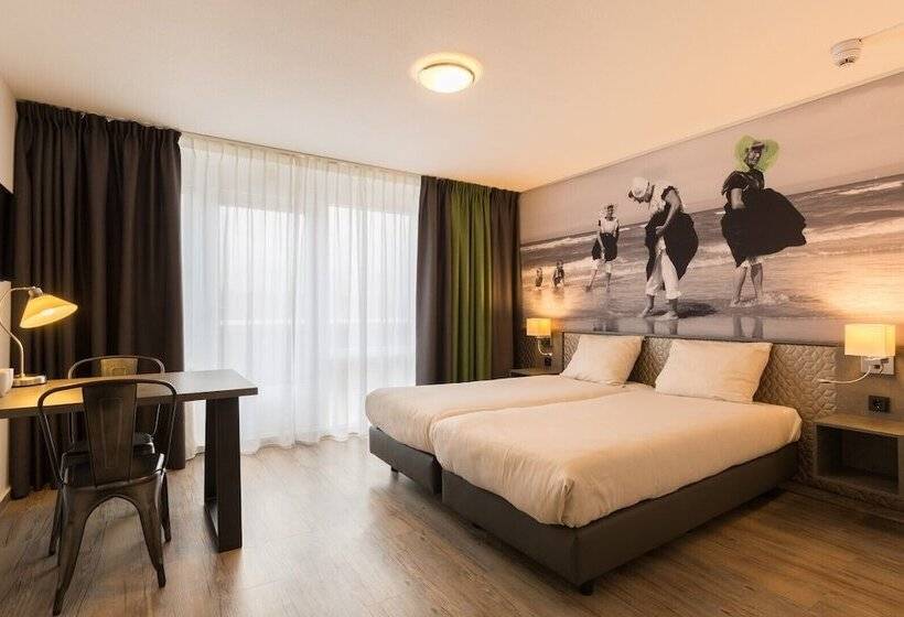 Номер Комфорт, Strandhotel Bos En Duin