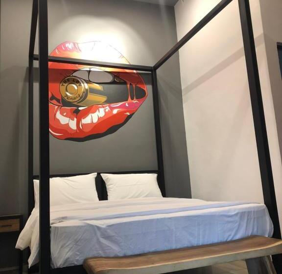 Номер Стандарт, The Lov Penang