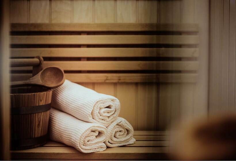 Апартаменты Comfort 2 Спальни, Galzig Lodge