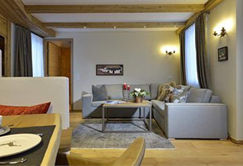 Апартаменты Comfort 3 Спальни, Galzig Lodge