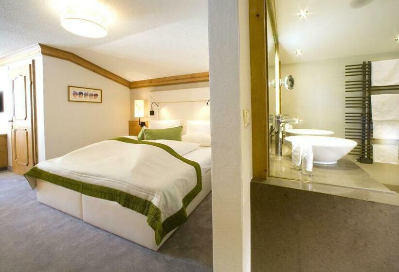 Люкс Повышенной Комфортности, Aktiv  & Wellnesshotel Bergfried