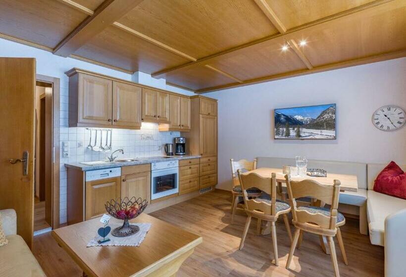 ２ベッドルームアパートメント, Bergheim