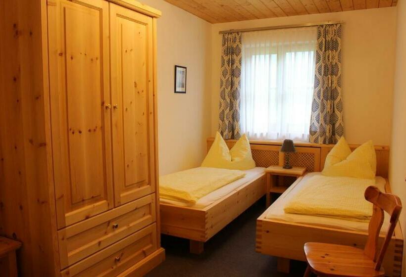 Апартаменты 2 Спальни, Bio Bauernhof Vordergrubenbach   Familie Oberascher