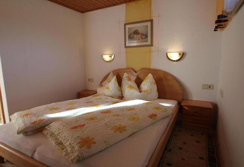 Апартаменты 2 Спальни с Балконом, Waldhof