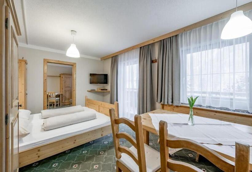 Семейный Номер, Landhaus Edelweiss