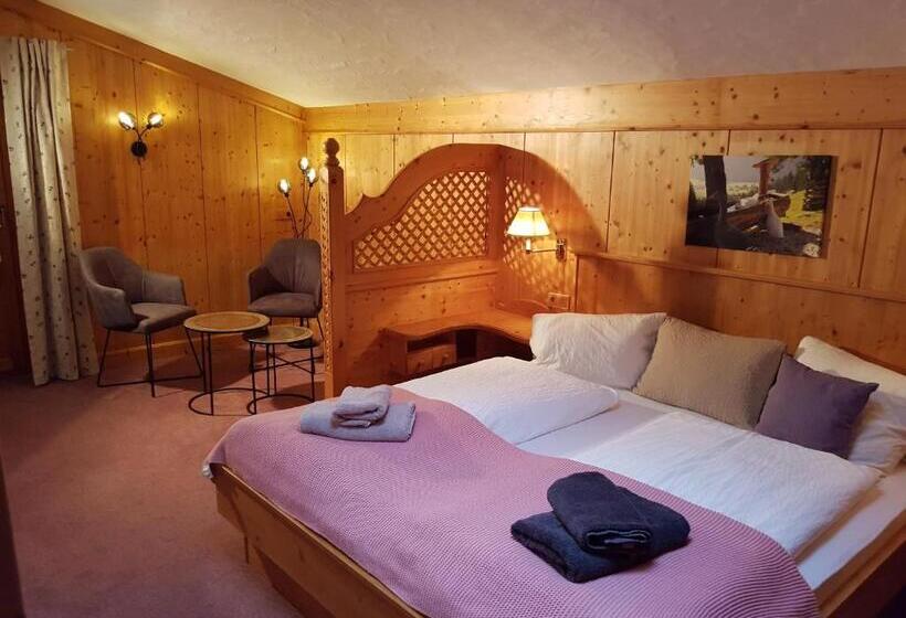 Номер Стандарт, Bauernhof Oberscheffau