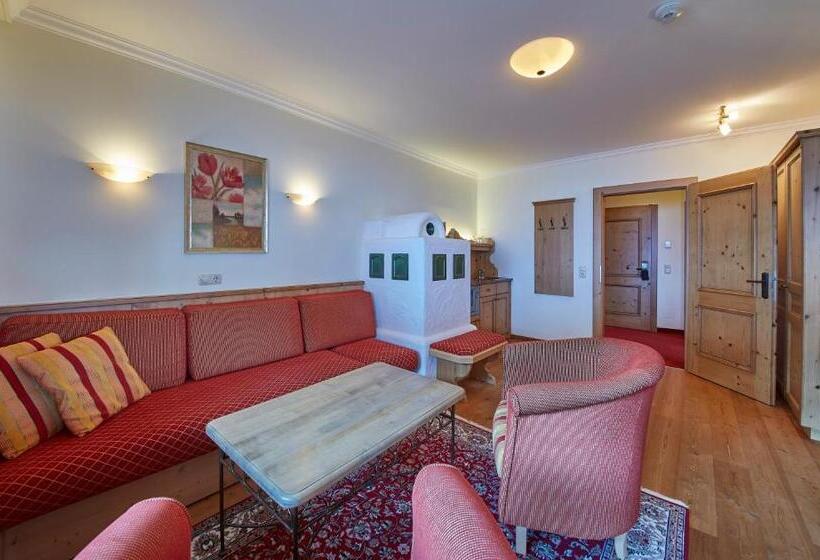 سوییت سوپریور, Bauernhof Hotel Oberschwarzach