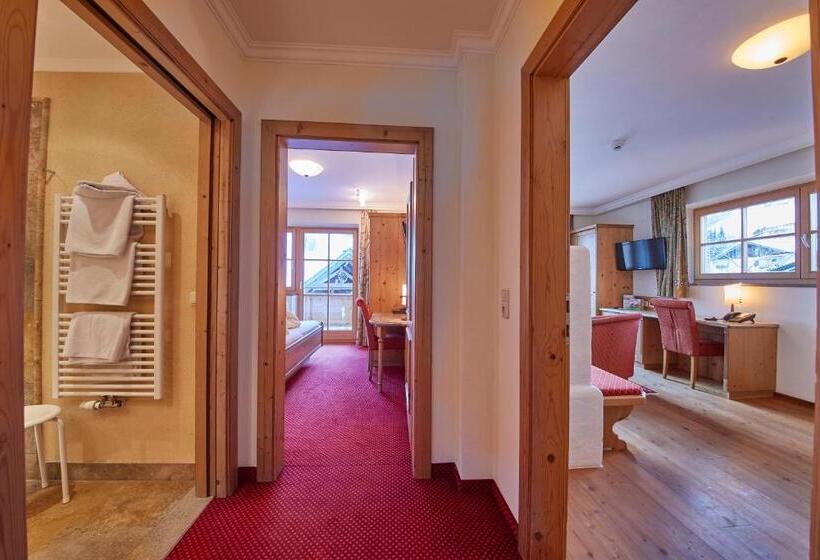 سوییت سوپریور, Bauernhof Hotel Oberschwarzach