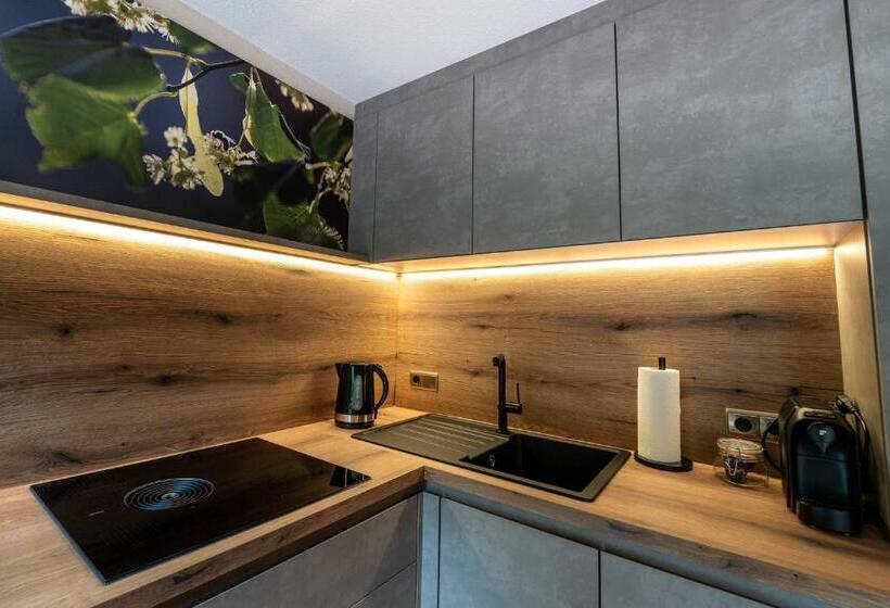 Апартаменты 2 Спальни, Das Lindtal   Appartements