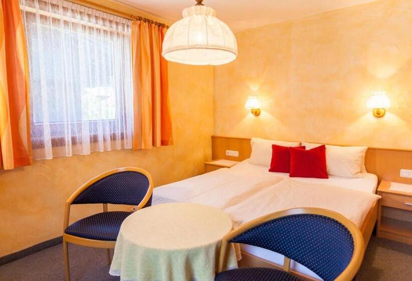 Номер Стандарт Вид на Горы, Gästehaus Elisabeth