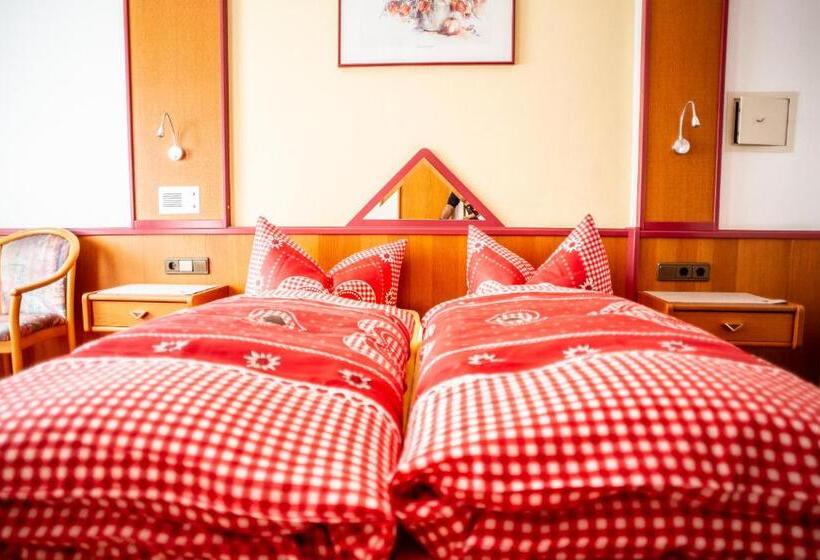 Семейный Номер, Ferienhotel Angerhof