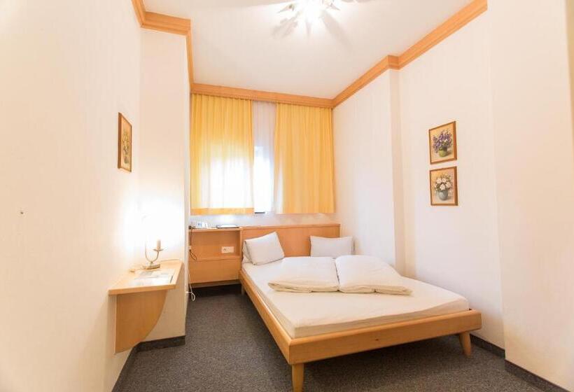 Апартаменты Deluxe 2 Спальни, Ferienland Stubai