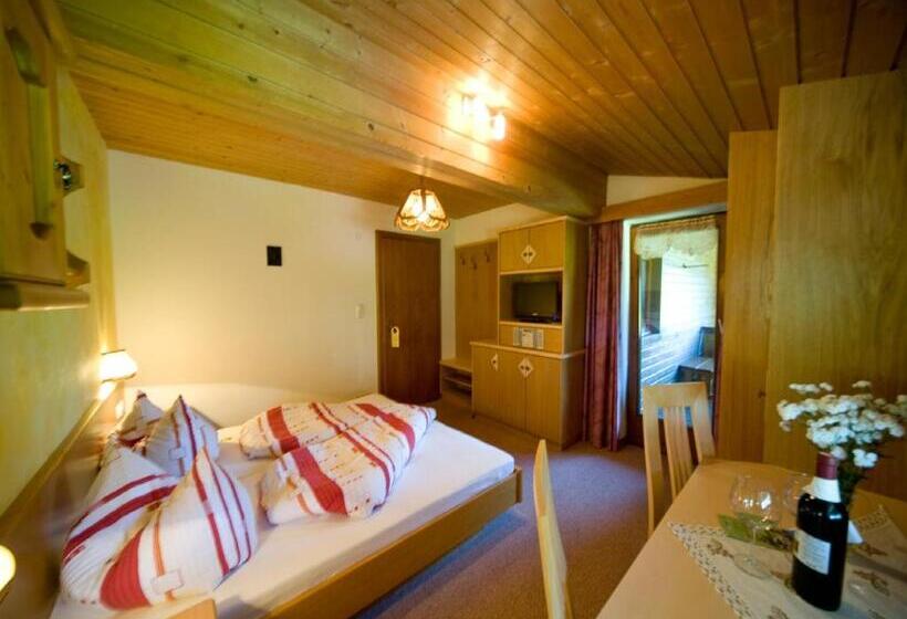 Апартаменты 2 Спальни, Gästehaus Bergland