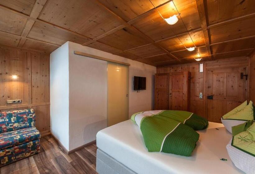 Апартаменты 3 Спальни, Gästehaus Bergland