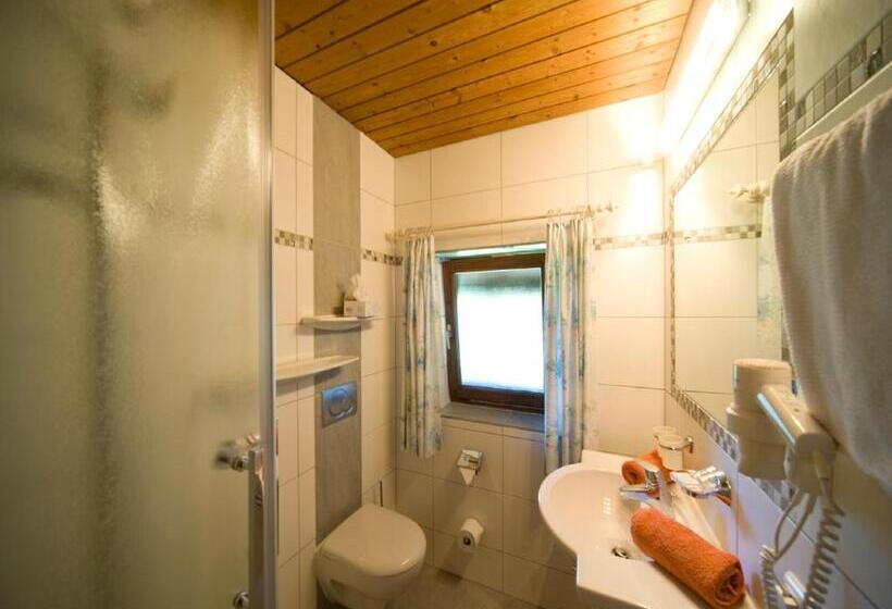Апартаменты 2 Спальни, Gästehaus Bergland