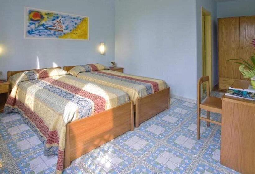 Номер Стандарт, Albergo Villa Hibiscus