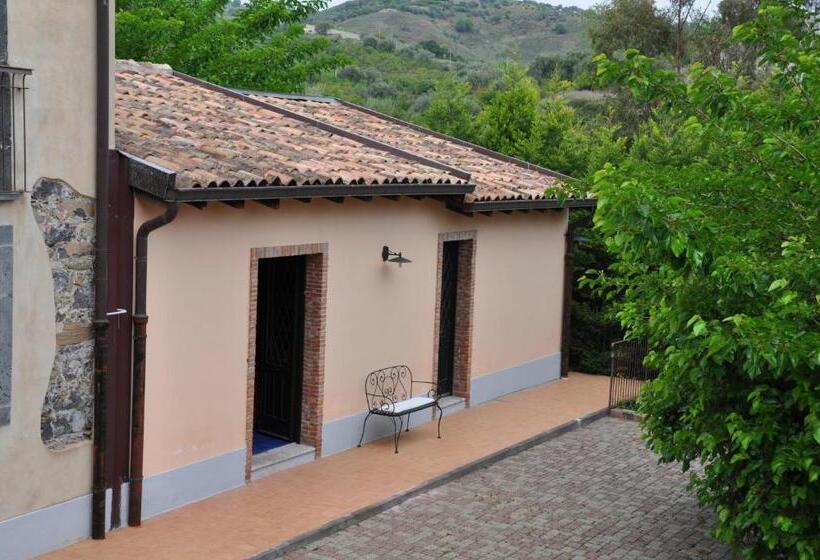 2间卧室的房子, Antico Borgo Etneo Agriturismo