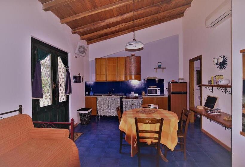 2间卧室的房子, Antico Borgo Etneo Agriturismo