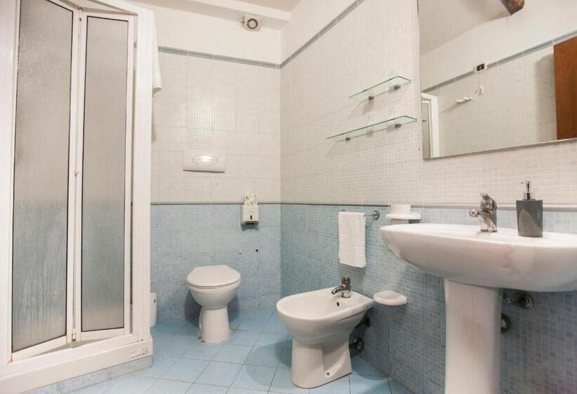آپارتمان 2 خوابه, Residence Cortile Mercè