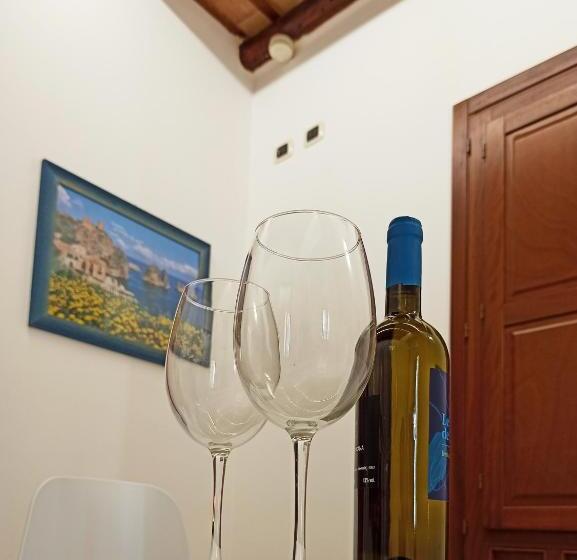 سوییت سوپریور, Residence Cortile Mercè