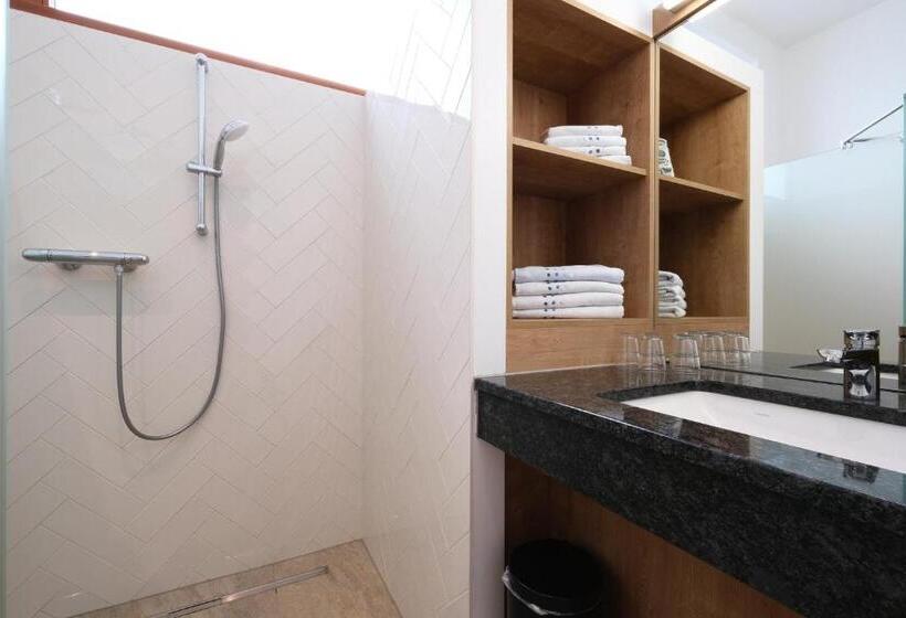 Апартаменты 1 Спальня с Террасой, Seehotel & Seeapartments Kärntnerhof  Direkt Am See!