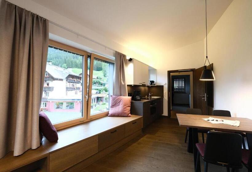 Апартаменты 1 Спальня с Видом, Seehotel & Seeapartments Kärntnerhof  Direkt Am See!