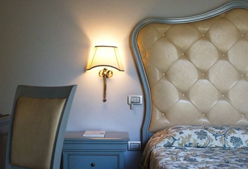 سوییت جونیور, Asolo