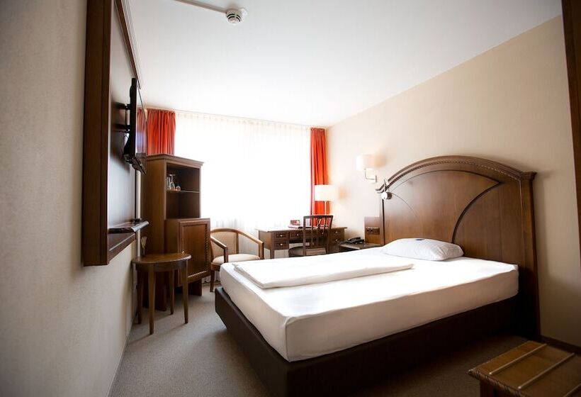 Номер Стандарт Индивидуальный, Burghotel Nürnberg