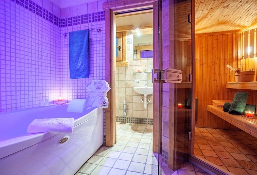 Шале Superior 1 Спальня, Park Chalet Village