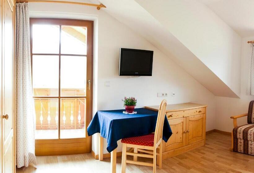 Номер Стандарт с Балконом, Residence Hauserhof