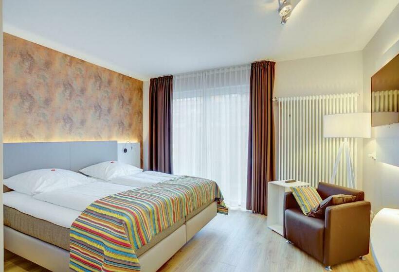 Номер Стандарт, Elisabeth Hotel Garni