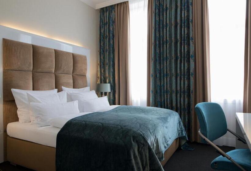 Номер Стандарт Индивидуальный, König`s Hotel Am Schlosspark