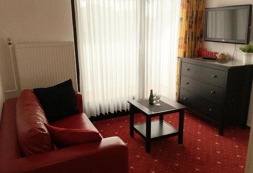 Люкс Классика, Habitación Doble Estándar   Panorama Hotel Pension Frohnau