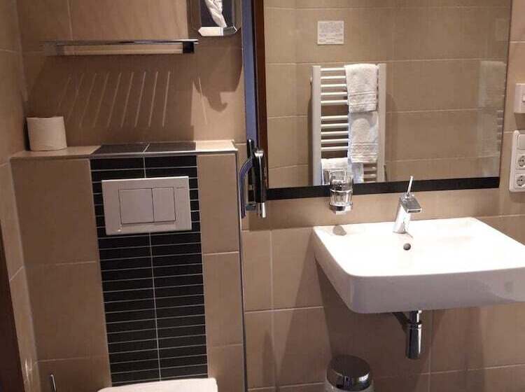 Pokój Standard Trzyosobowy, La Baia